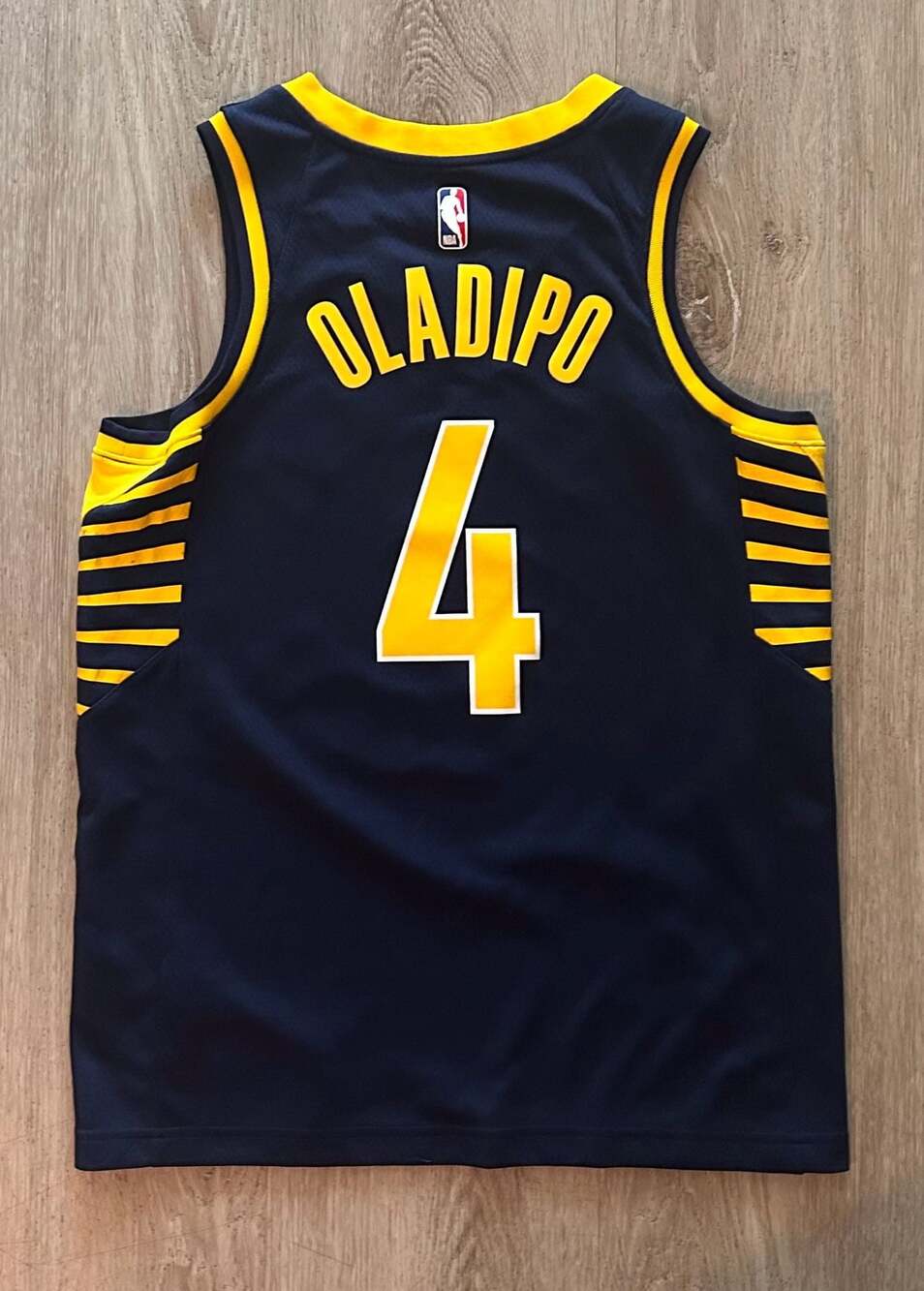 Nike Victor Oladipo Indiana Pacers NBA Swingman Jersey Size 44